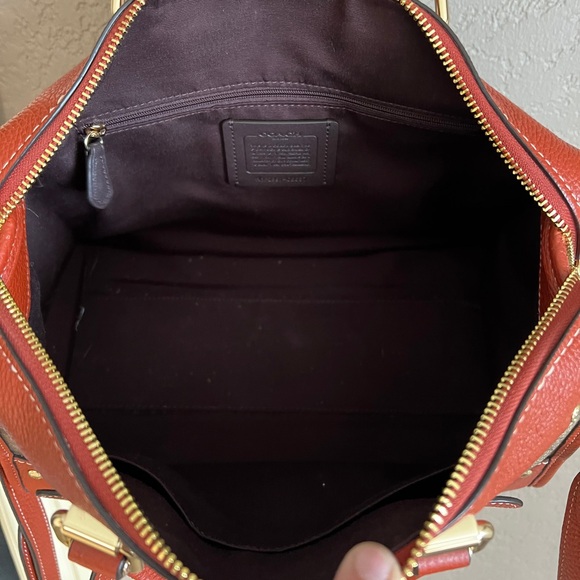 Coach Signature Rowan Satchel - Picture 4 of 5
